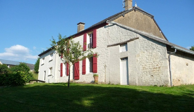 Homerez - Spacious house for 6 ppl. with garden and terrace at Jandun