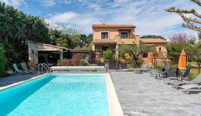 Homerez - Spacious Villa in Vézénobres with Private Pool