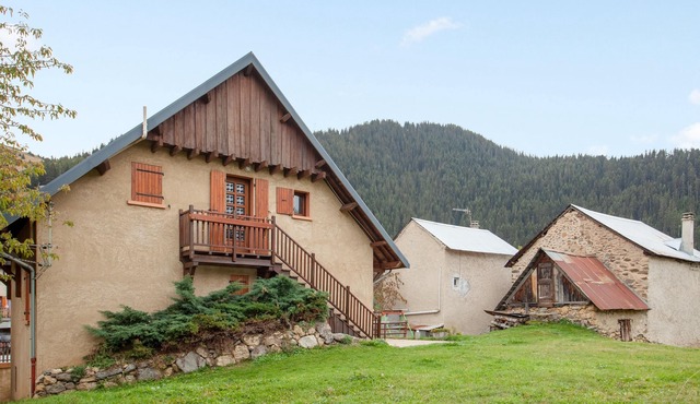 Homerez - Studio 8 km away from the slopes for 4 ppl. with balcony at La Garde