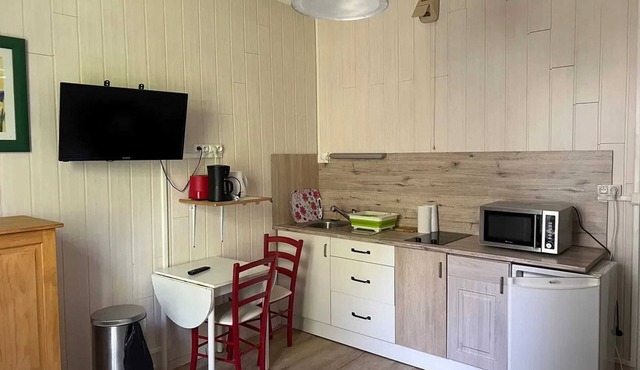 Homerez - Studio in Néris-les-Bains