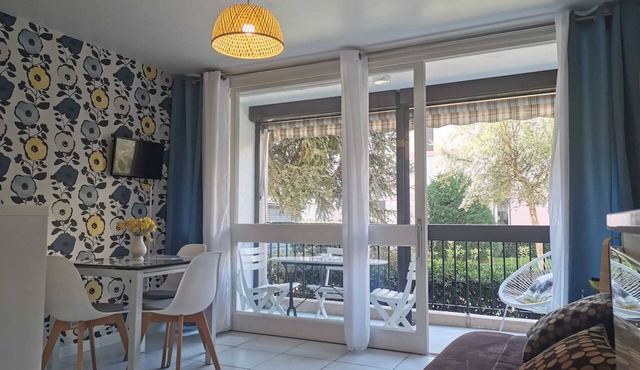 Homerez - Studio Saint-Cyprien, garden view