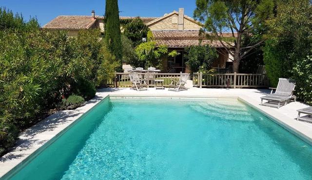 Homerez - Villa for 11 ppl. with swimming-pool, garden and terrace at Seguret