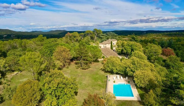 Homerez - Villa for 12 ppl. with swimming-pool, garden and terrace at Conqueyrac