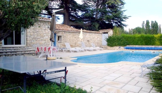 Homerez - Villa for 4 ppl. with swimming-pool, garden and terrace at Dauphin