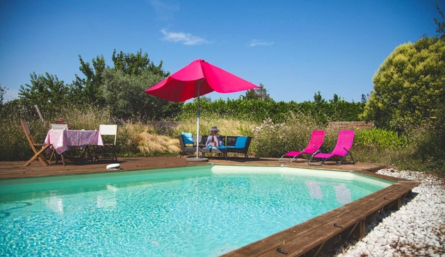 Homerez - Villa for 8 ppl. with swimming-pool, jacuzzi and garden at Noe