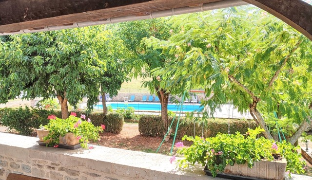 Homerez - Villa in Mayrinhac-Lentour