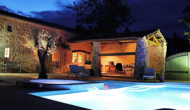 Homerez - Villa in Lussan with pool