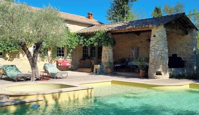Homerez - Villa in Lussan with pool