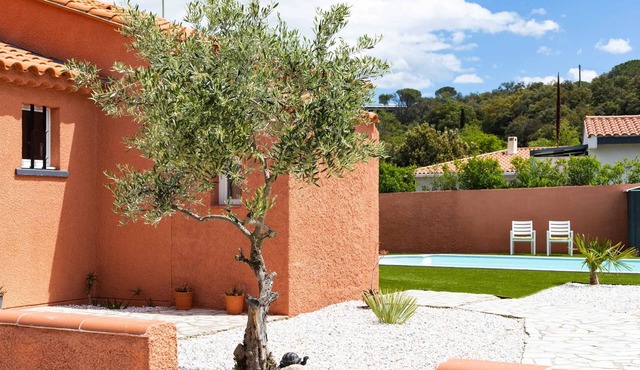 Homerez - Villa, Spanish border