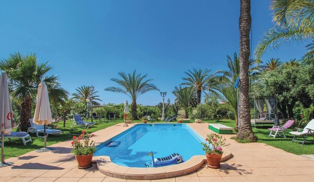 Homerez - Villa with Pool in Alicante