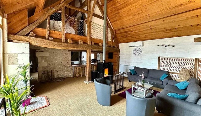 Homerez - Villa with Private Pool in Mosnes