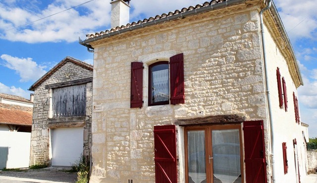 Homerez - Warm house in Lalbenque with fenced garden