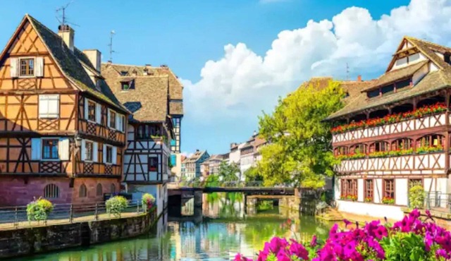 Homerez - Welcoming House with Private Jacuzzi in Uhlwiller