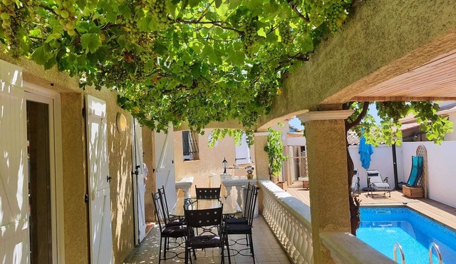 Homerez - Welcoming Villa in Paulhan with Private Pool