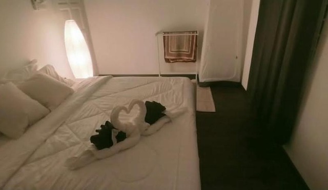 HOMESTAY ASTON GARDEN KB