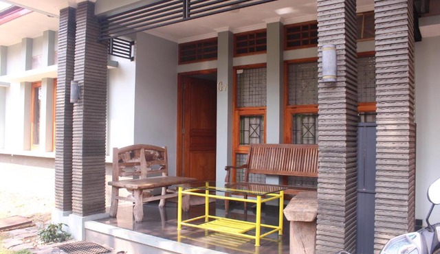 Homestay Bougenville Antapani Syariah