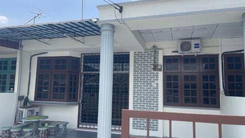 Homestay Cikgu Siti teluk intan