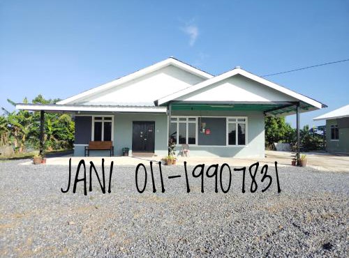 Homestay D' Chemumaq Arau