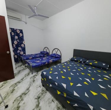 HOMESTAY DATUL BANTING #3, 1bilik 4-6org, Near Jenjarom, HargaB40, Mvslim shj, #NO TOWEL