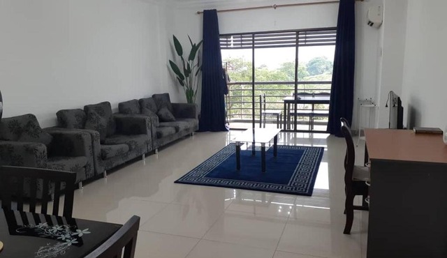Homestay Fizz Seri Alam