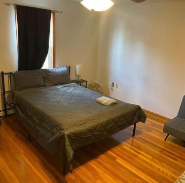 Homestay in Boston Pearl Street