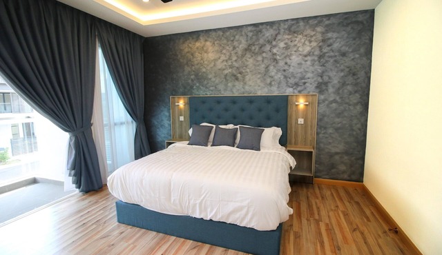 Homestay in Luxury JB near Austin Tebrau