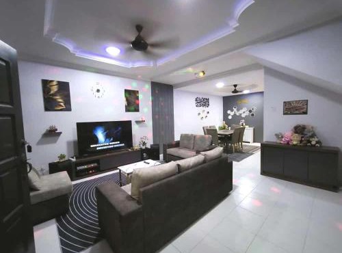 Homestay Last World Tambun