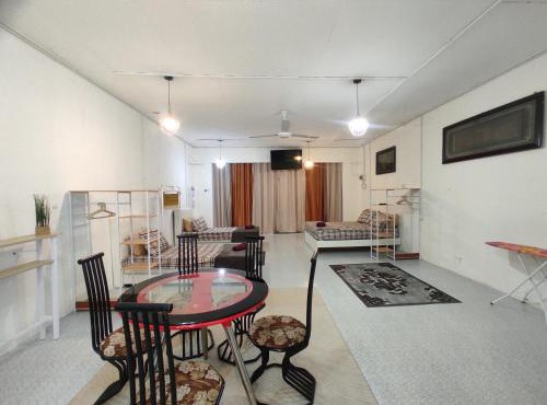 Homestay RnR CafeStay