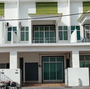 Homestay Ummi Seri Iskandar