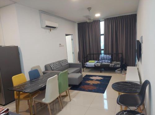 Homestay Vista Alam 2 Rooms Shah Alam City Centre Near SACC PKNS UITM AVISENA HOSPITAL By Haideen-S2