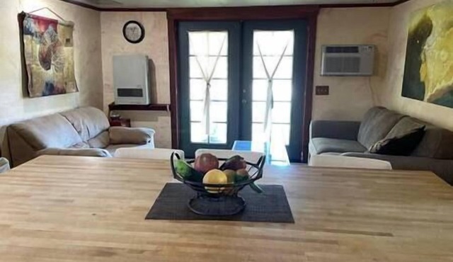 Homestead Cabin at Willow Springs near Yuba River