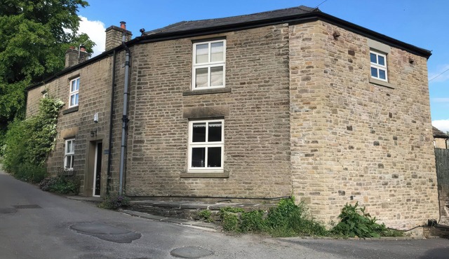 HOMESTEAD, pet friendly, with open fire in Chapel-En-Le-Frith