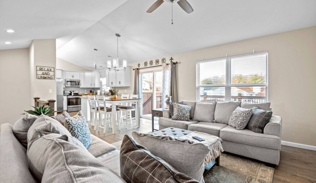 Homestead Retreat: O'Fallon Getaway