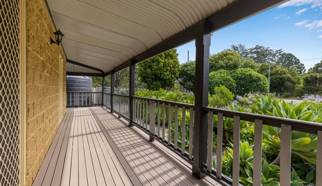 Homestead Villa Up to 6 Guests Coffs harbour
