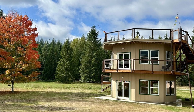 Homesteaders Guest House PNW homebase for your Mountain Loop adventures.