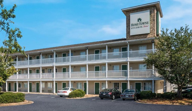 HomeTowne Studios by Red Roof Covington, GA