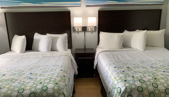 HomeTowne Studios by Red Roof Battle Creek