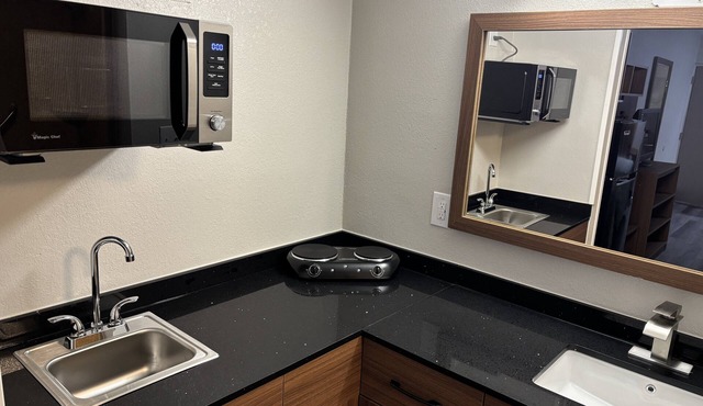 HomeTowne Studios Hagerstown - Williamsport, MD