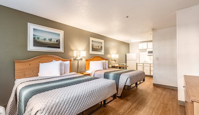 HomeTowne Studios Atlanta – Peachtree Corners