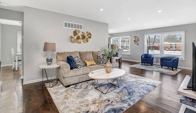 Homewood FHS Rental - Cherrywood Ln