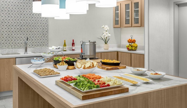 Homewood Suites by Hilton Fayetteville