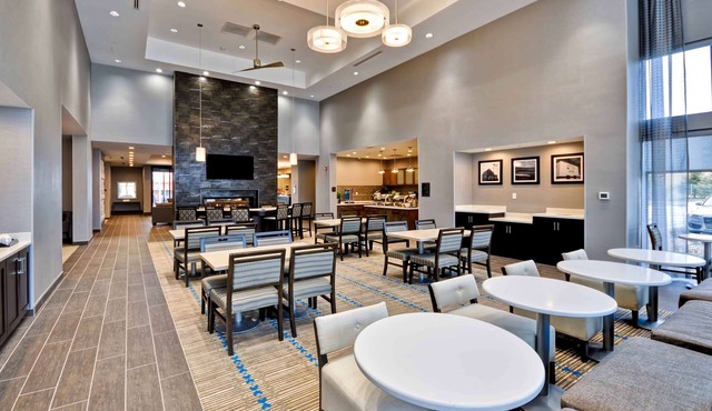 Homewood Suites by Hilton Cincinnati/West Chester