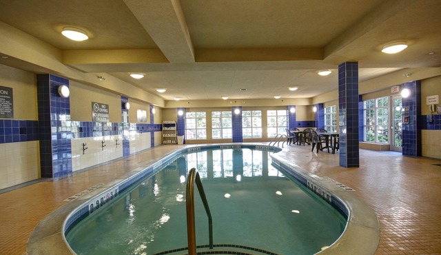 Homewood Suites by Hilton Burlington