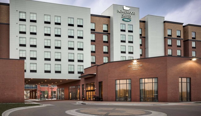Homewood Suites by Hilton Coralville - Iowa River Landing
