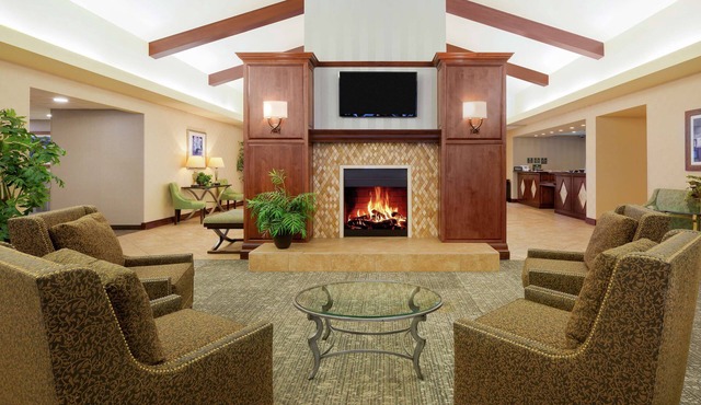 Homewood Suites By Hilton Sacramento Airport - Natomas
