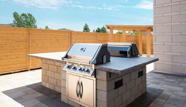 Homewood Suites By Hilton Ottawa Airport