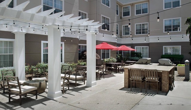 Homewood Suites by Hilton Newark-Cranford