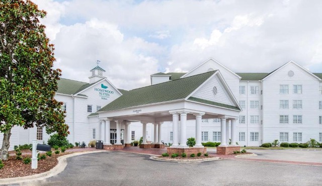 Homewood Suites by Hilton Olmsted Village