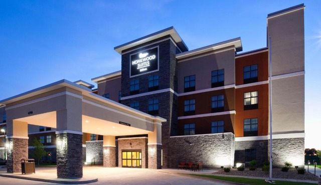 Homewood Suites Davenport