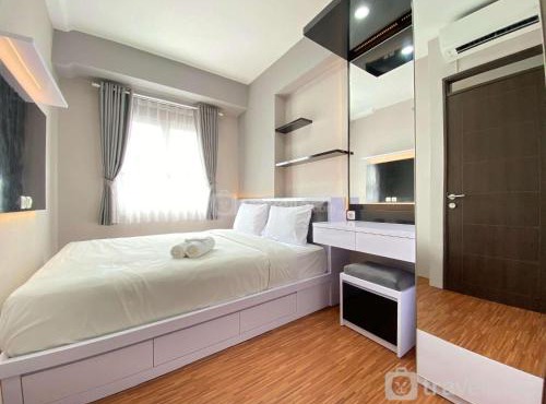 Homey 2BR Apartment at Mekarwangi Square Cibaduyut By Travelio